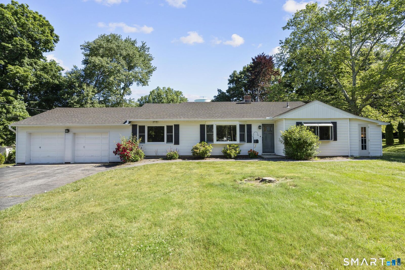 Property Photo: 59 Linden Street CT 06851