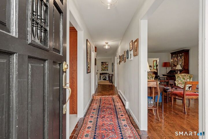 Property Photo:  112 East Avenue  CT 06840 