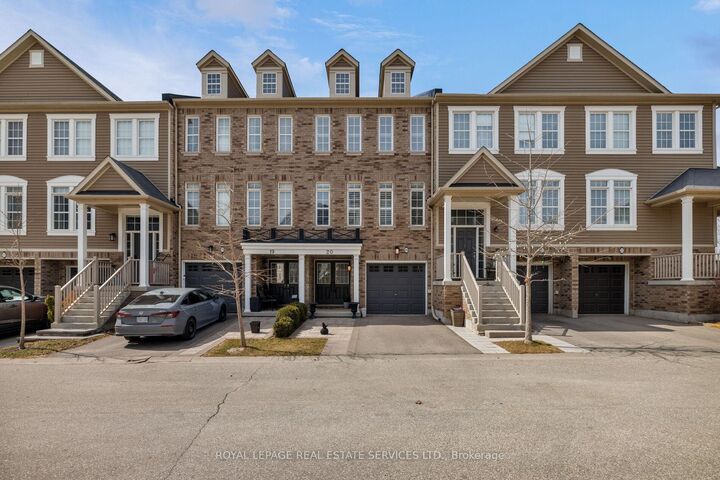Property Photo: 4823 Thomas Alton Boulevard 20 ON L7M 0V2