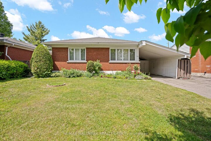 Property Photo: 839 Weston Drive ON K1G 1W5