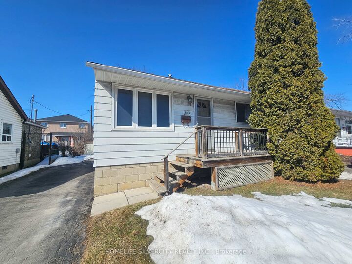 3067 Churchill Avenue — photo 1