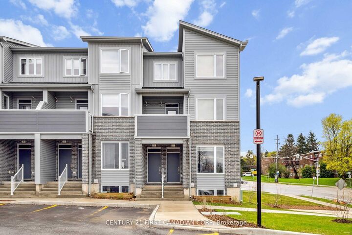 Property Photo: 990 Deveron Crescent 21 ON N5Z 0B7