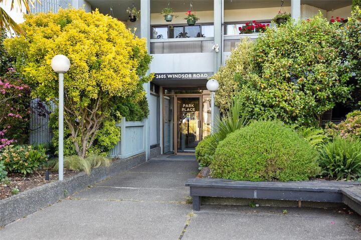 Property Photo: 2605 Windsor Rd #402 BC V8S 5H9