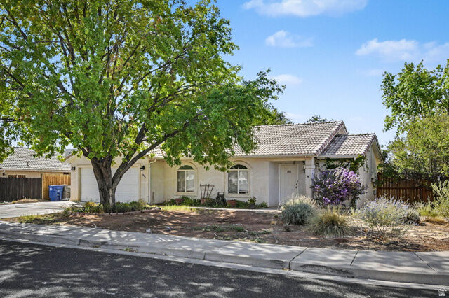 Property Photo: 2804 E 350 N UT 84790
