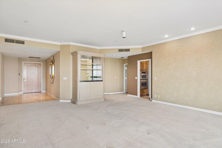 Property Photo: 1040 E Osborn Road 803 AZ 85014