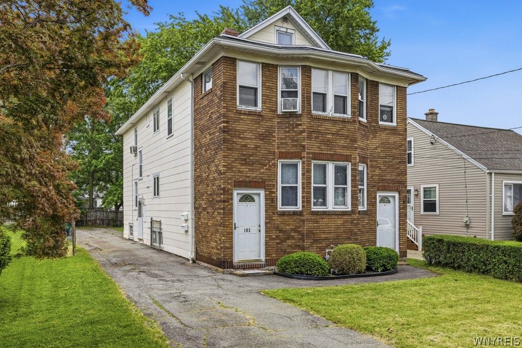 Property Photo: 182 Ramsdell Avenue NY 14216