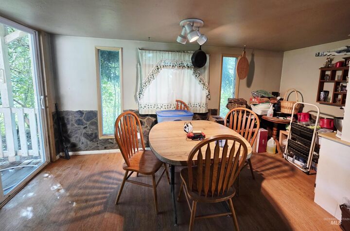 Property Photo: 144 View Rd ID 83536