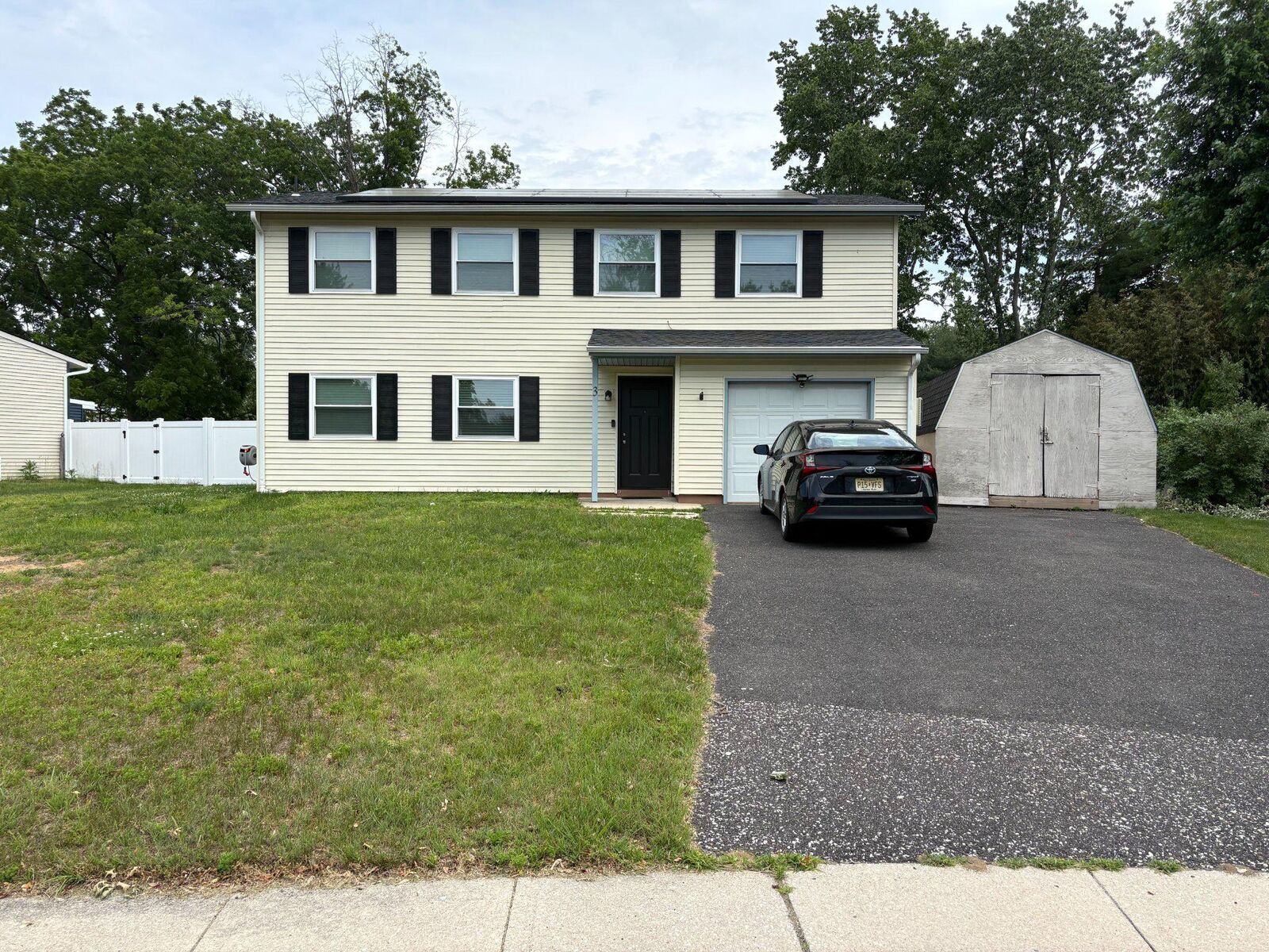 Property Photo:  3 Kent Court  NJ 08060 
