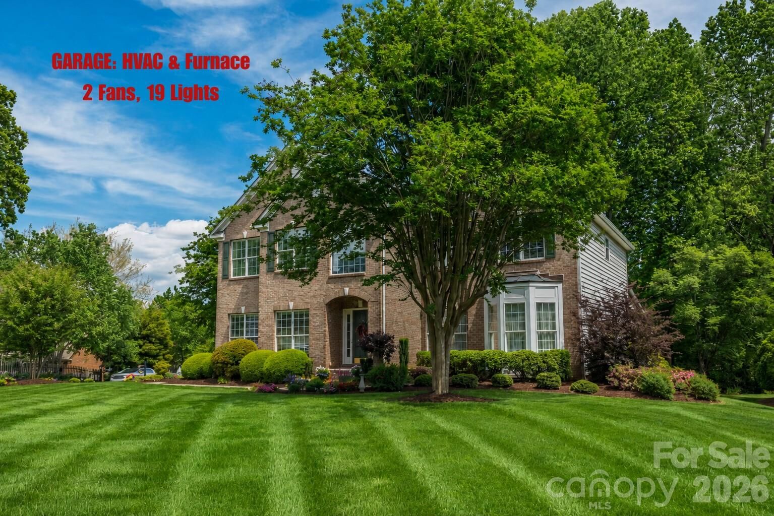 Property Photo: 15936 Northstone Drive NC 28078