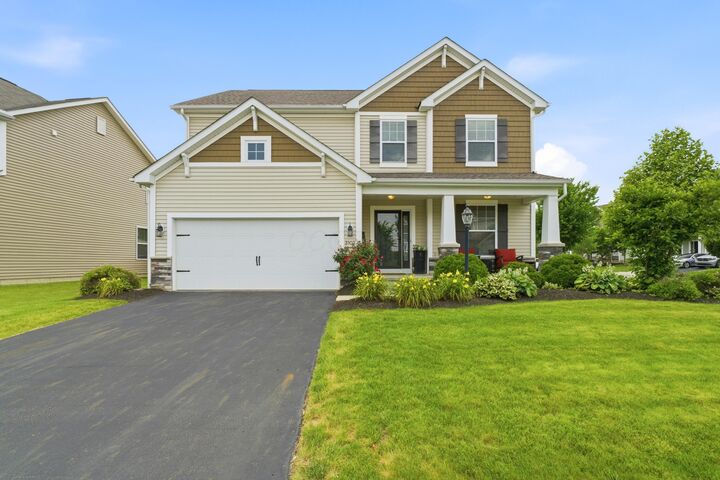Property Photo:  3102 Wolfbirch Drive  OH 43231 