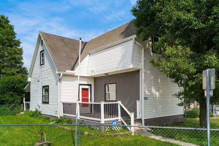 Property Photo:  221 S Yale Avenue  OH 43222 