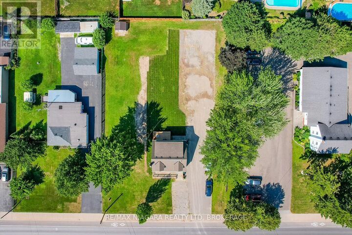 Property Photo:  186 Thorold Road  ON L3C 3V8 