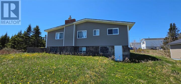 Property Photo: 9 Fairview Crescent NL A0E 2V0
