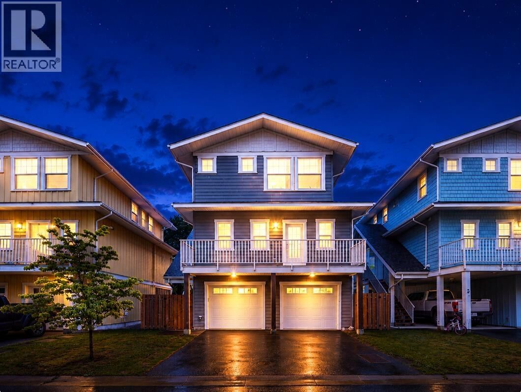 Property Photo:  39885 Government Road 2  BC V8B 0Z2 