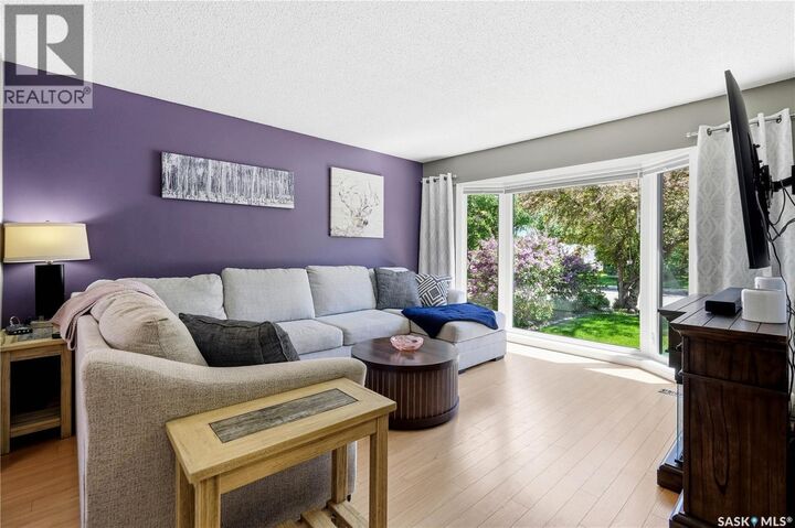 Property Photo: 179 Merlin Crescent SK S4R 3E6
