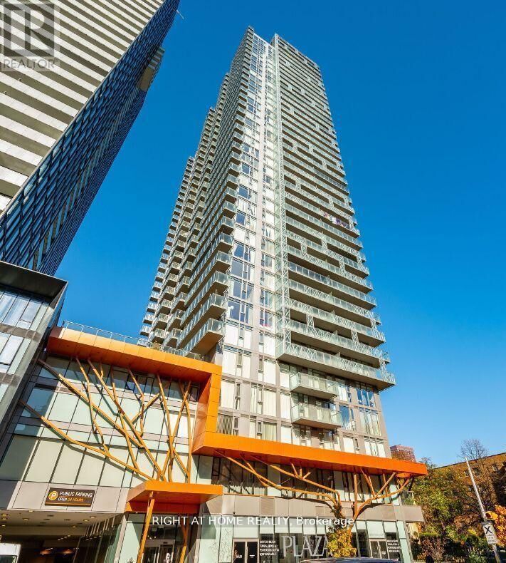 Property Photo:  50 Wellesley Street East 3001  ON M4Y 0C8 