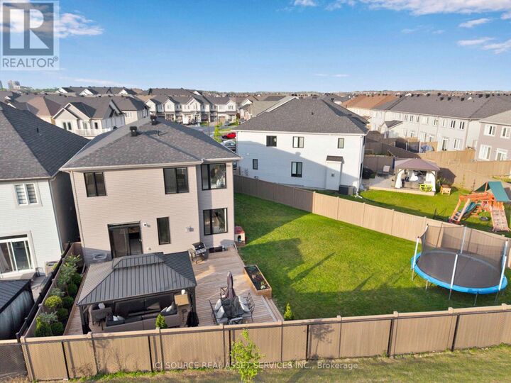 Property Photo:  342 Finial Way  ON K2J 6V9 