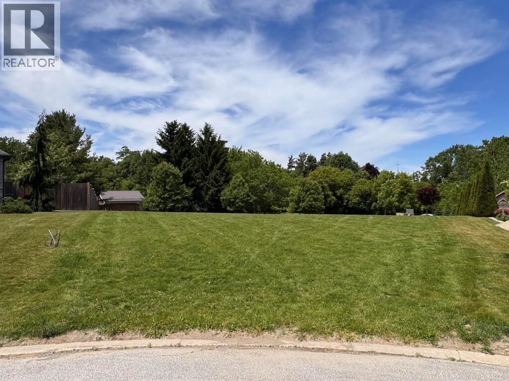 Property Photo:  59 Fairview Drive  ON N0M 1B0 