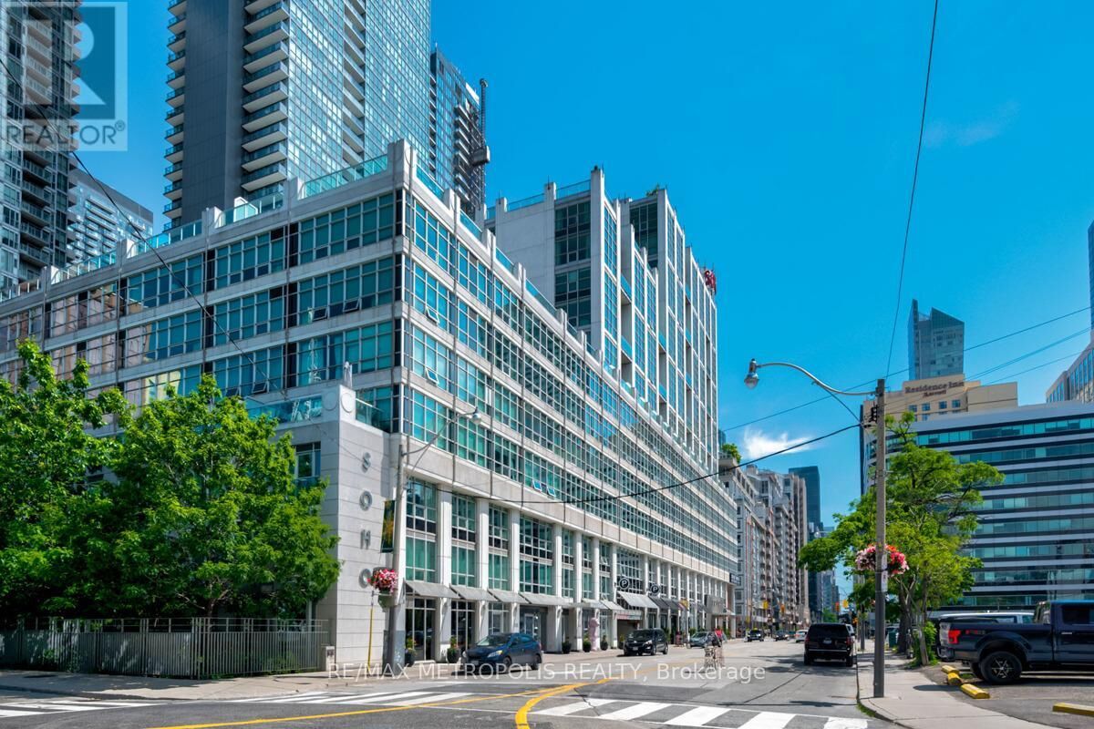 Property Photo:  350 Wellington Street West 214  ON M5V 3W9 
