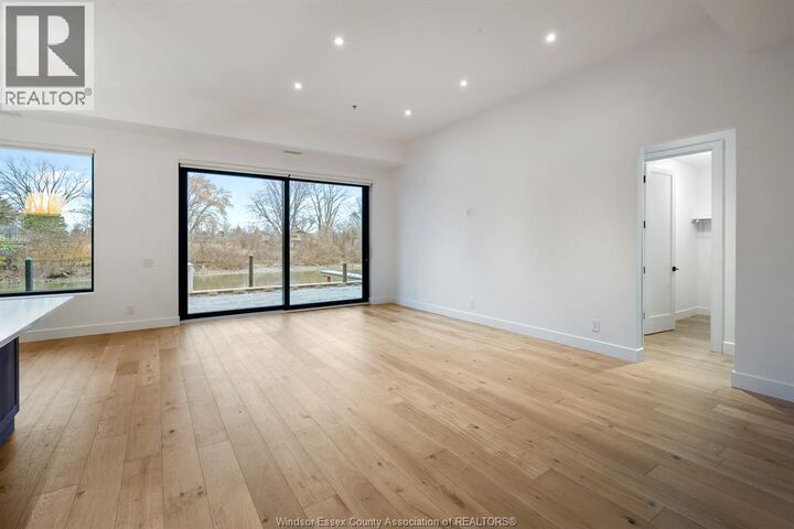 Property Photo:  14400 Tecumseh Road East 105  ON N8N 2L8 