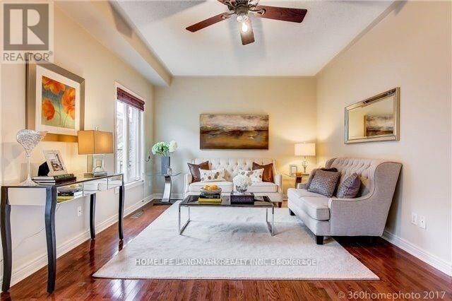 Property Photo: 473 English Rose Lane ON L6H 7A3