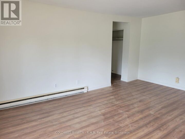 Property Photo:  251 Liberty Street North 3  ON L1C 2M6 