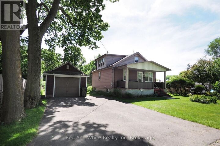 Property Photo: 15 Horning Drive ON N2K 1H5