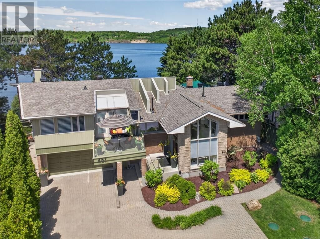 Property Photo: 457 Lake Point Court ON P3E 6J3