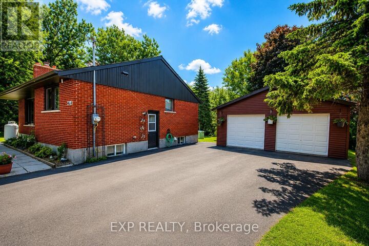 Property Photo:  4614 Donnelly Drive  ON K0G 1N0 