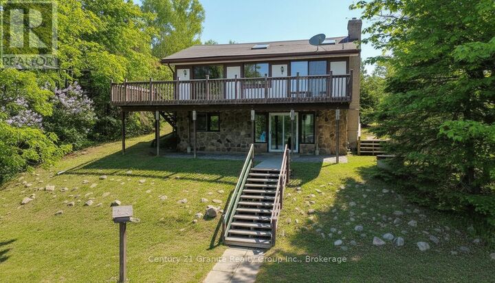 Property Photo: 51 Siddon Lake Place ON K0L 1C0