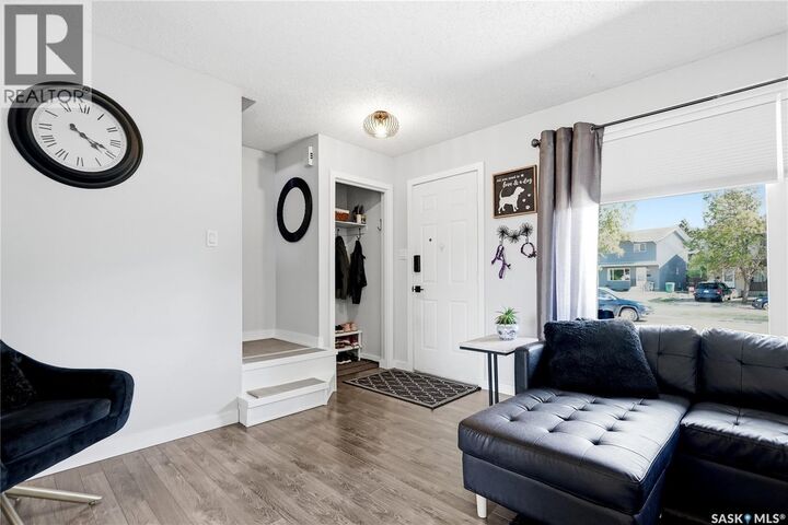 Property Photo:  452 Lenore Drive  SK S7K 5S7 
