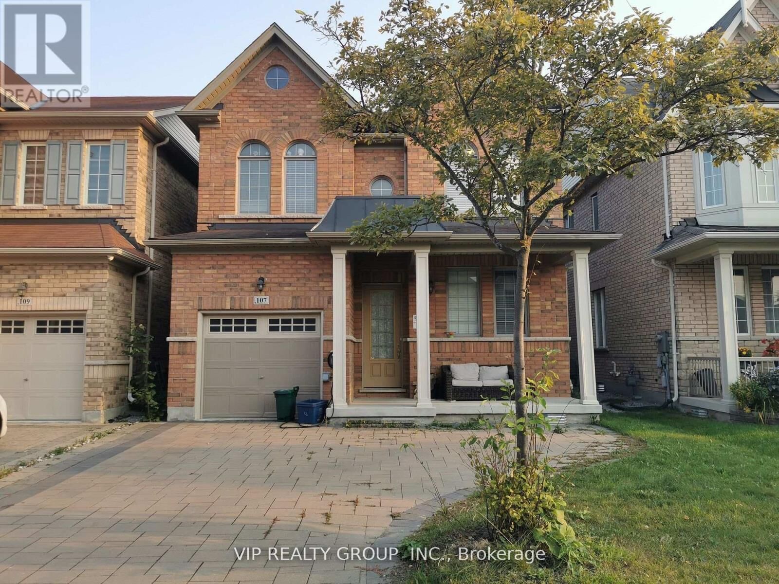 Property Photo:  107 Holst Avenue  ON L6C 2L7 