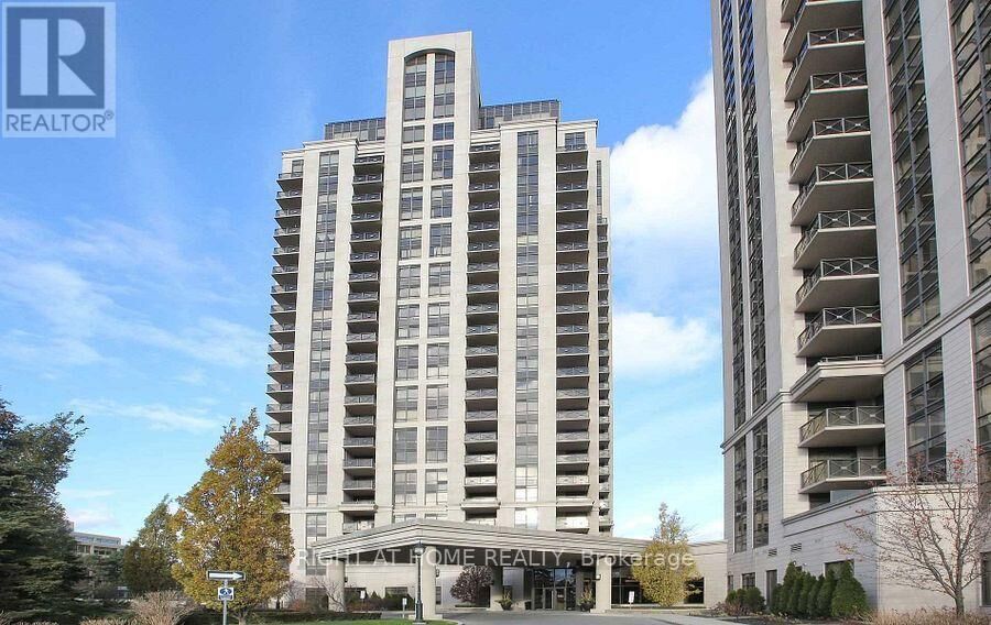 Property Photo: 135 Wynford Drive #705 ON M3C 0J4