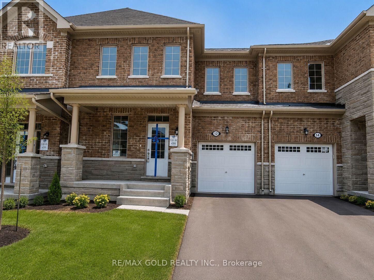 Property Photo:  12 Circus Crescent  ON L7A 5E3 