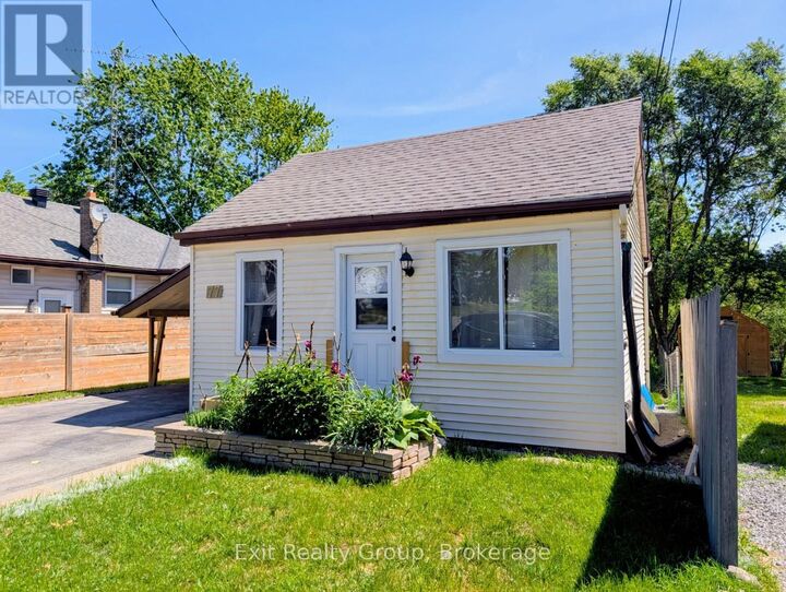Property Photo: 77 Frank Street ON K8P 3V5
