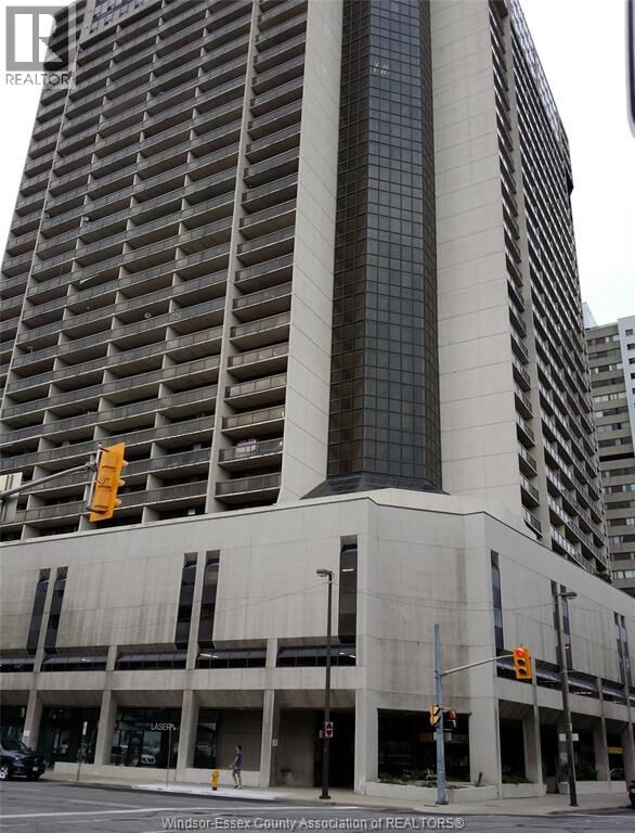 Property Photo:  150 Park  ON N9A 7A2 