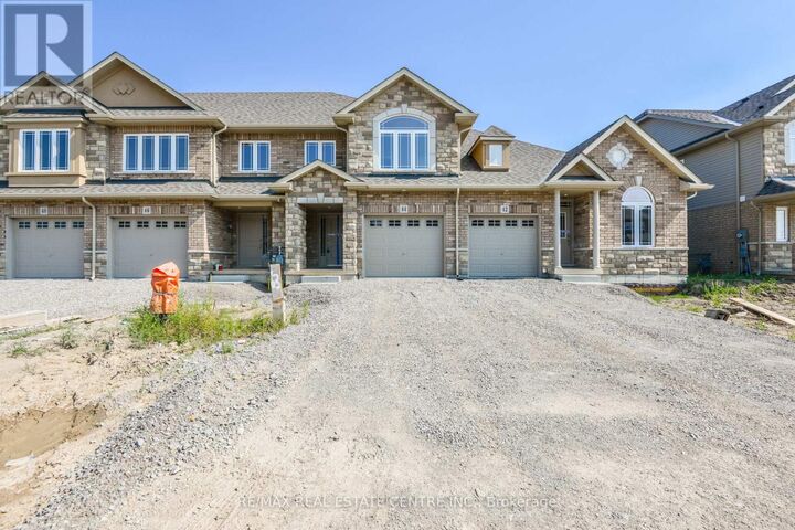 Property Photo: 44 Cittadella Boulevard ON L0R 1P0