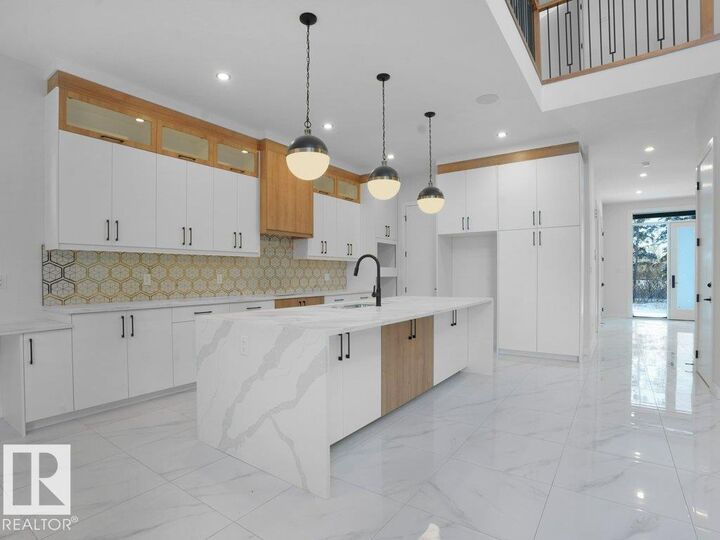6730 Crawford Way SW — photo 1
