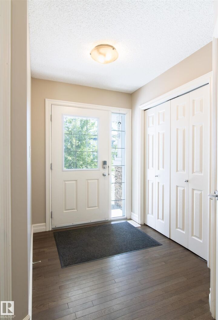 Property Photo:  1118 162 Street SW  AB T6W 2L1 