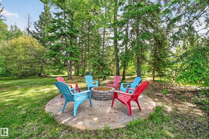 Property Photo:  53305 Rge Road 273 86  AB T7X 3N3 