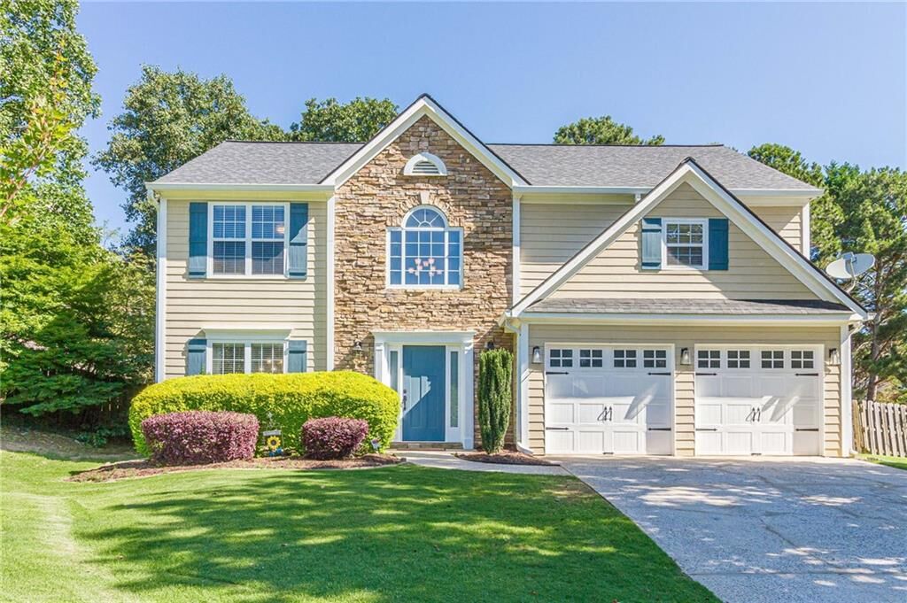 Property Photo: 1735 Berry Court GA 30041