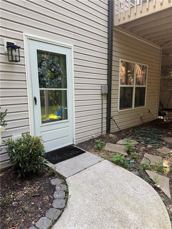 Property Photo: 4857 Netherlands Place GA 30542