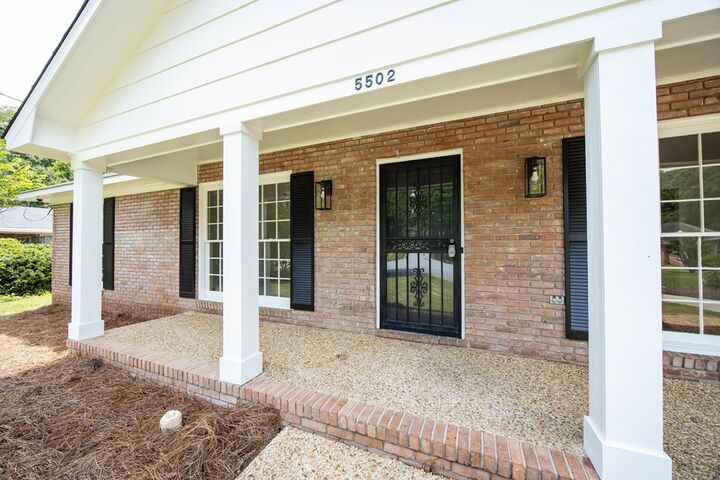 Property Photo: 5502 Southlea Lane GA 31909