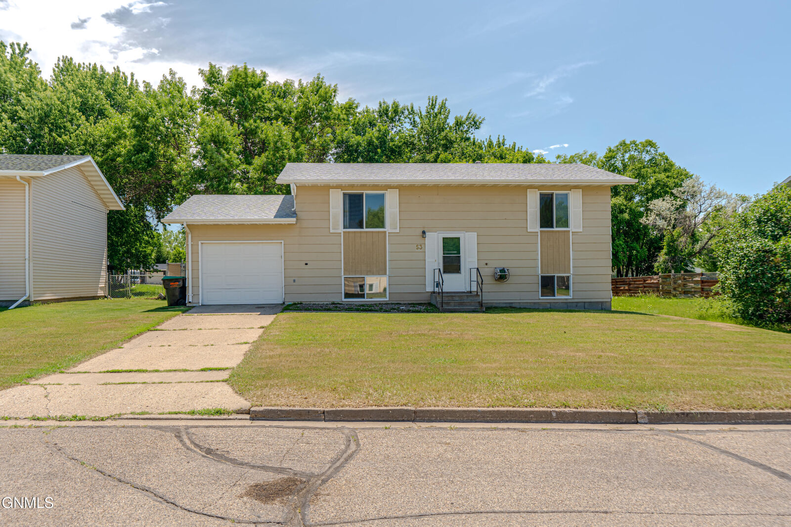 Property Photo: 53 Benteen Drive ND 58504