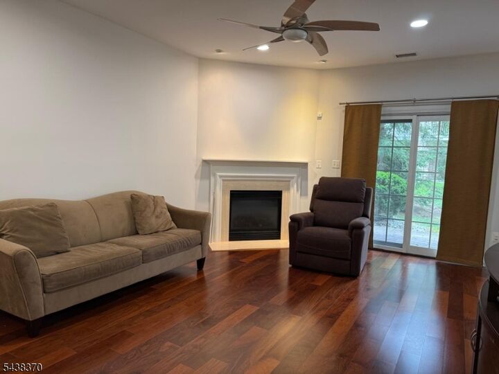 Property Photo: 620 Turlington Ct NJ 07039