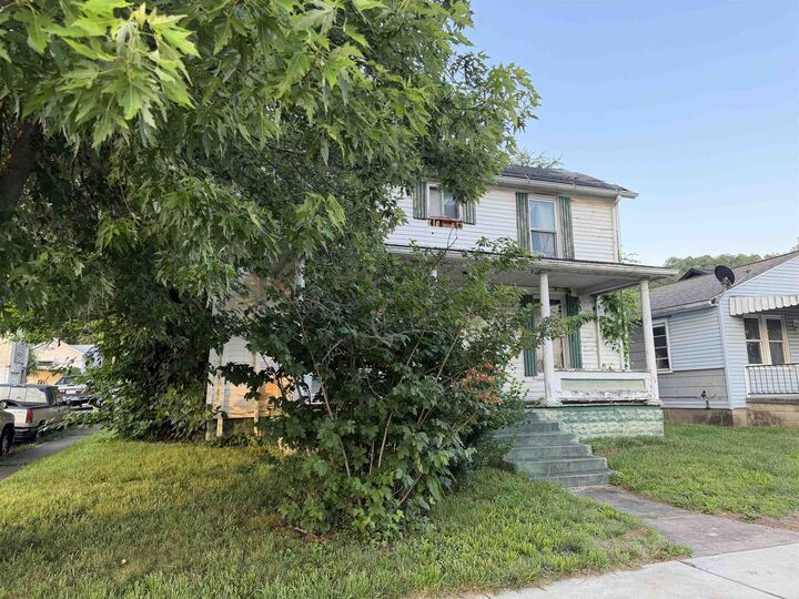 Property Photo:  601 South Ninth St  OH 45638-1773 