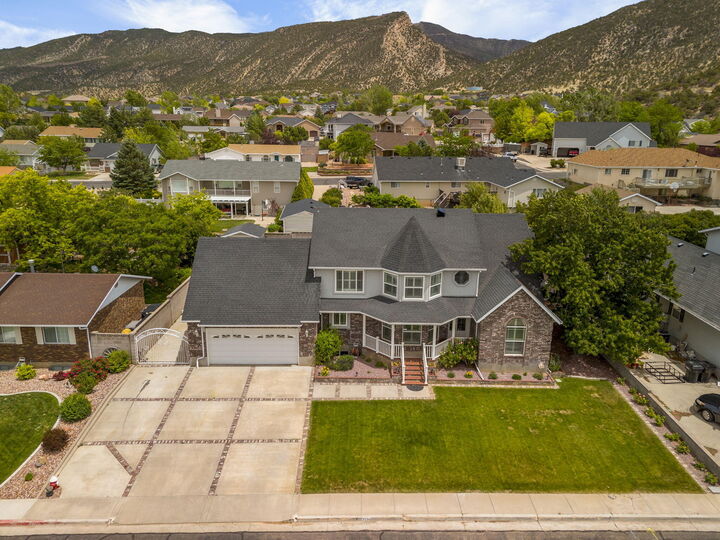 Property Photo: 2126 N Cobblecreek Dr UT 84721