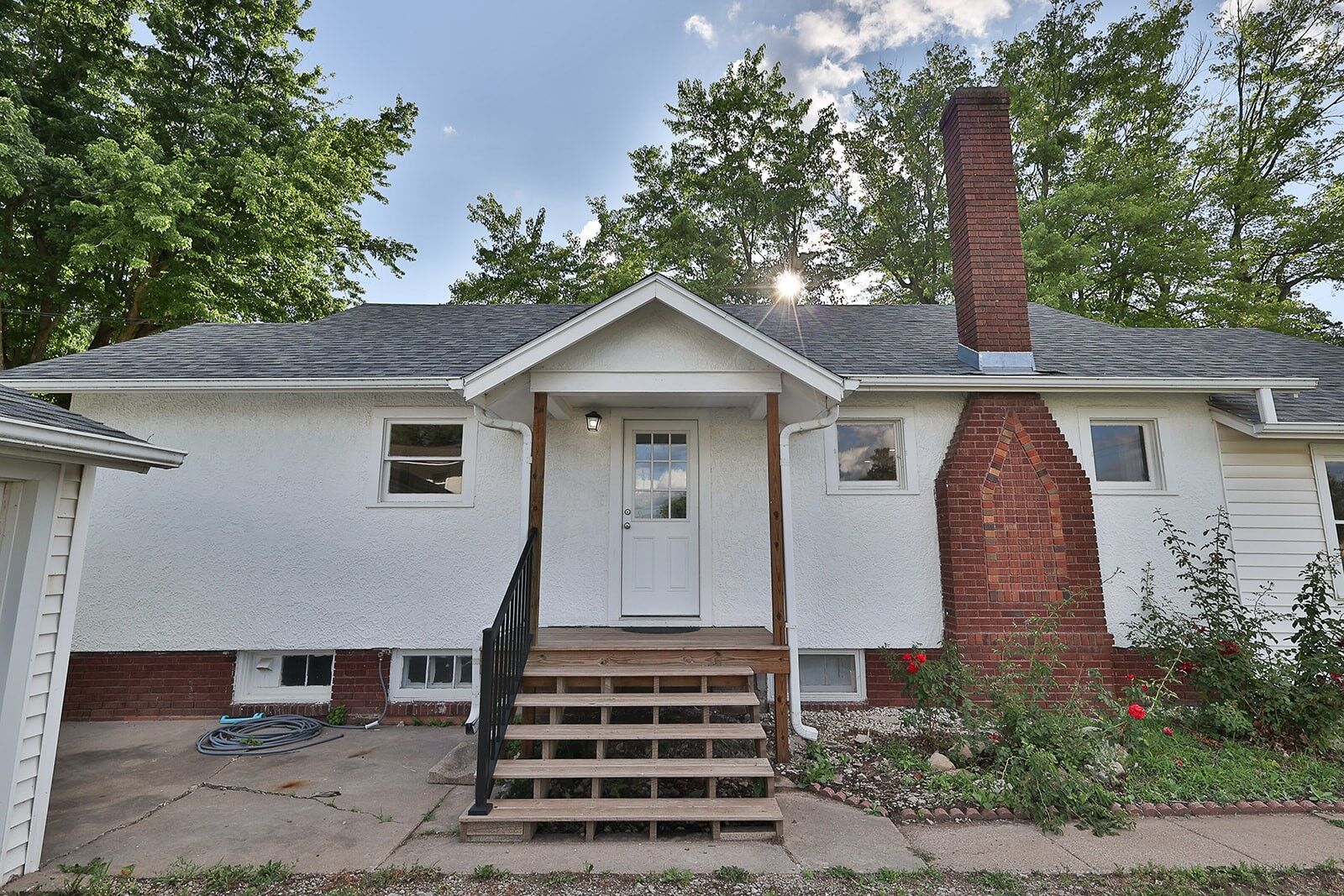 Property Photo: 2164 230th Street IA 52577