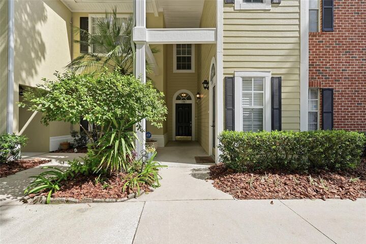 Property Photo:  10000 SW 52nd Avenue 71  FL 32608 