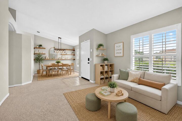 Property Photo: 4394 Cuthbert Avenue FL 34287